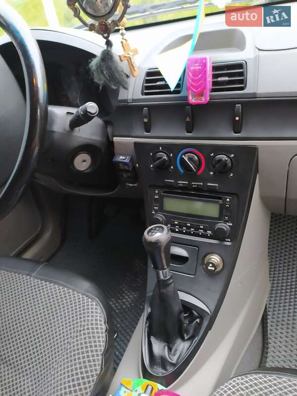 Хетчбек Geely MR 2008 в Полтаві