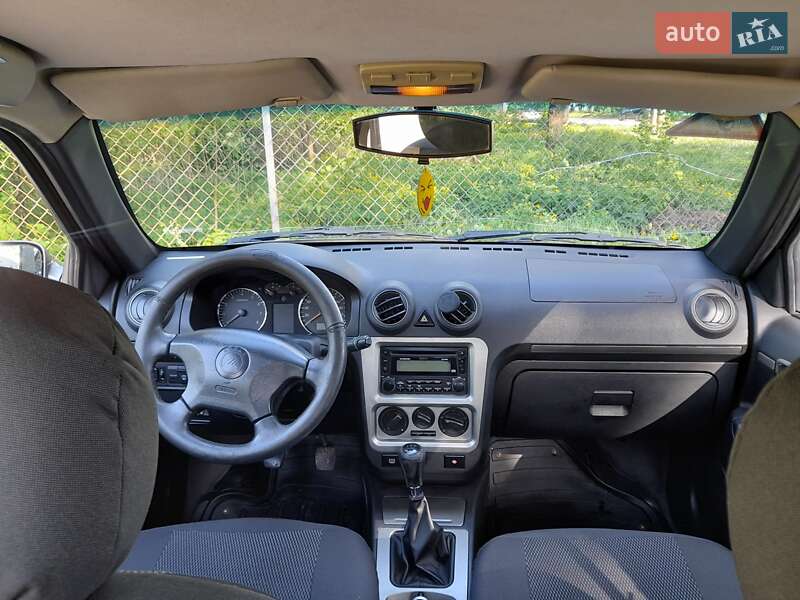 Седан Geely MR 2009 в Днепре