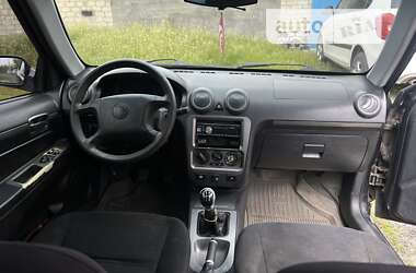 Хэтчбек Geely MR 2009 в 