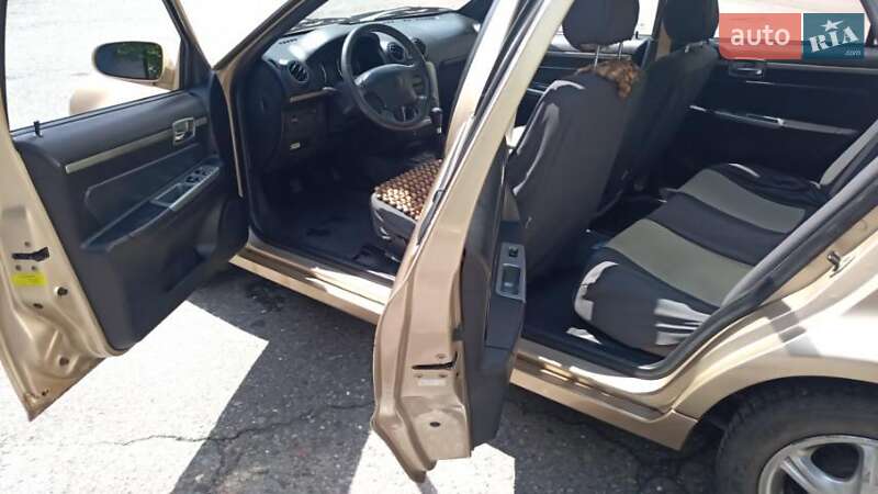 Хетчбек Geely MR 2009 в Києві