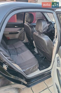 Хэтчбек Geely MR 2008 в 