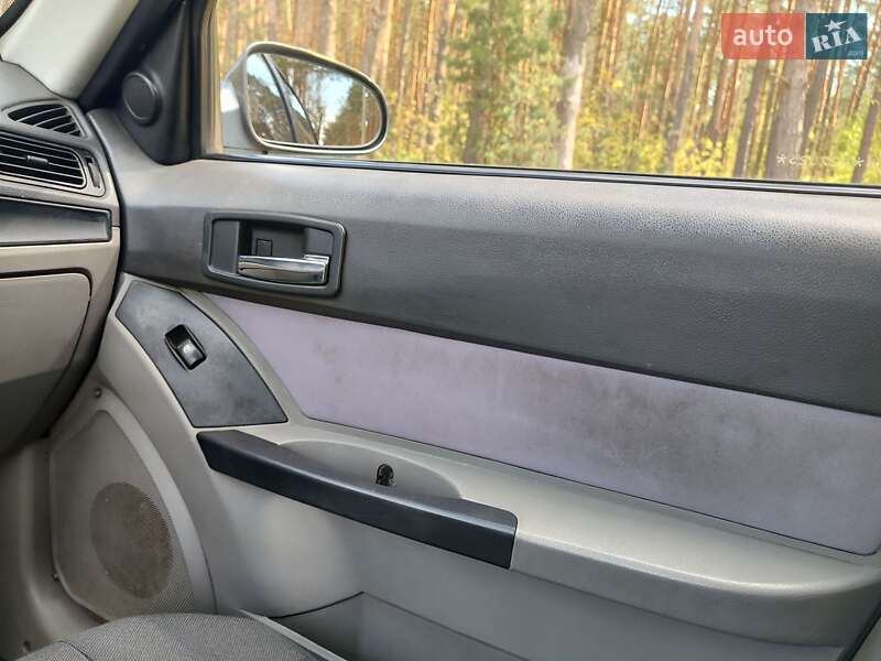 Хэтчбек Geely MR 2008 в Вишневом