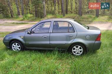 Хэтчбек Geely MR 2008 в 