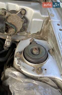 Седан Geely MR 2009 в 