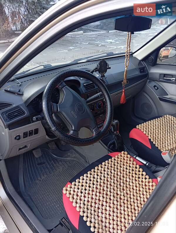 Хетчбек Geely MR 2008 в Дніпрі фото 7 Хетчбек Geely MR 2008 в Дніпрі