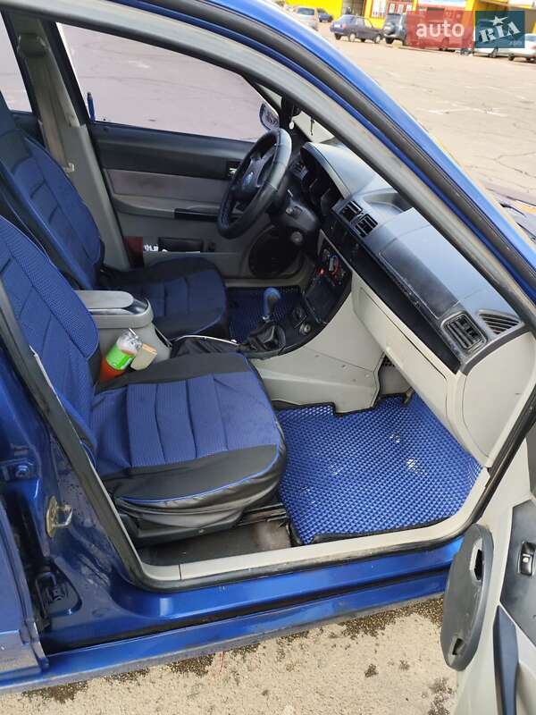 Хэтчбек Geely MR 2007 в Житомире