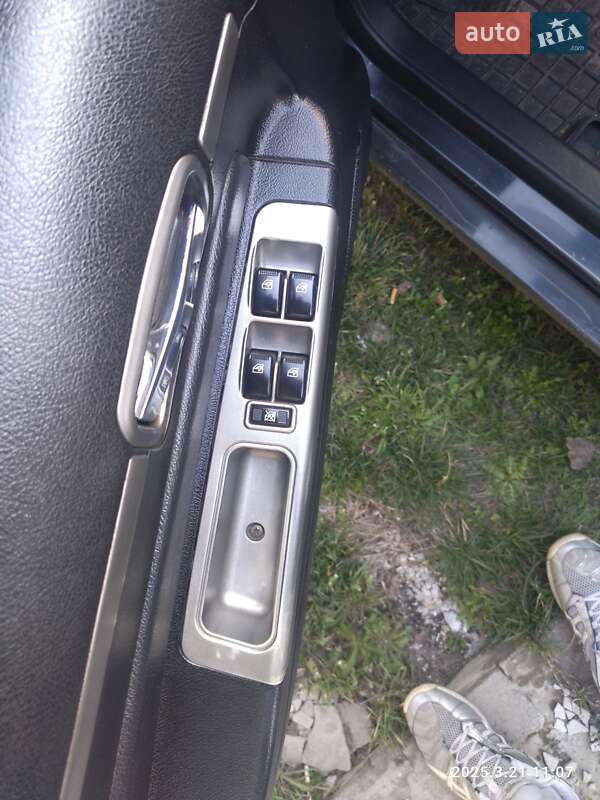 Седан Geely MR 2010 в Павлограде фото 5 Седан Geely MR 2010 в Павлограде