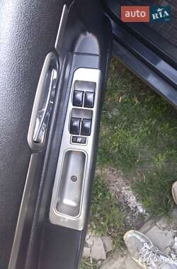 Седан Geely MR 2010 в 