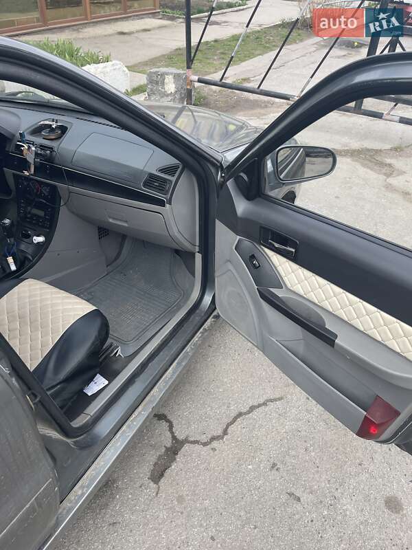 Хэтчбек Geely MR 2008 в Оратове