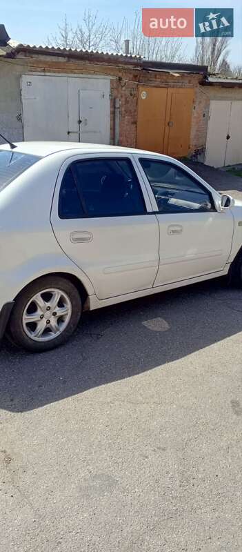 Хэтчбек Geely MR 2007 в Виннице
