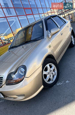 Хэтчбек Geely MR 2008 в 