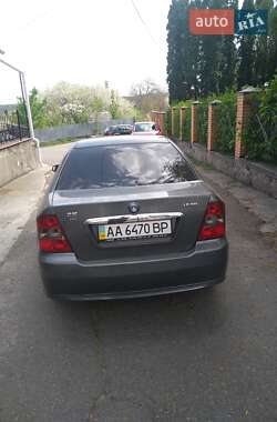 Седан Geely MR 2012 в 