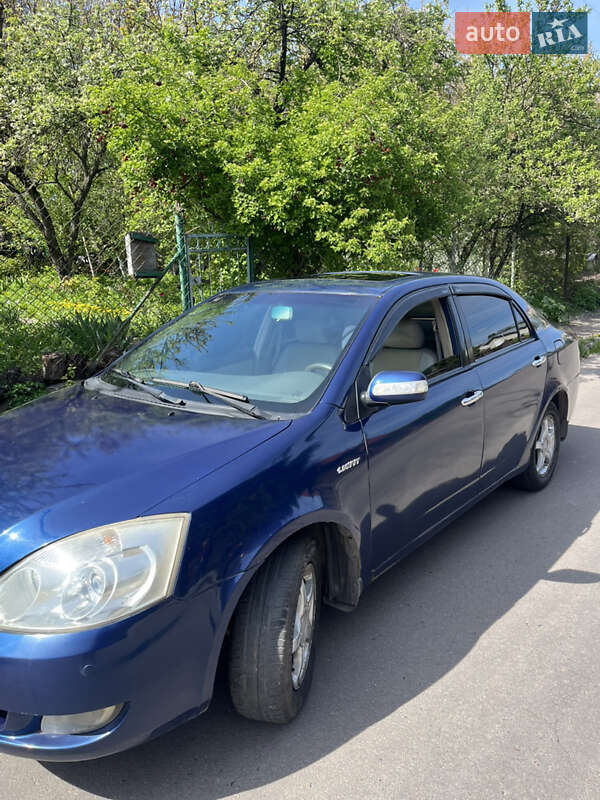 Хэтчбек Geely MR 2008 в Ровно