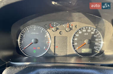 Хэтчбек Geely MR 2009 в 