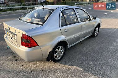 Хэтчбек Geely MR 2009 в 