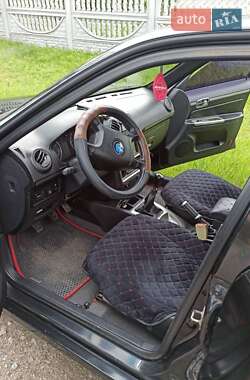 Седан Geely MR 2010 в Жовтих Водах