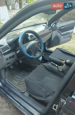 Хэтчбек Geely MR 2008 в 