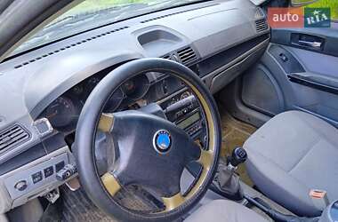 Хетчбек Geely MR 2007 в 