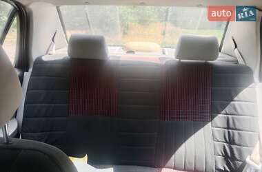 Хэтчбек Geely MR 2007 в 