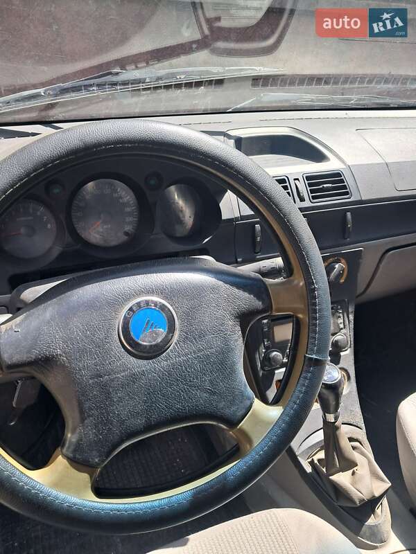 Хэтчбек Geely MR 2007 в Николаеве