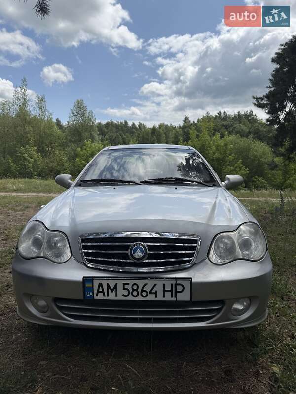 Седан Geely MR 2009 в 