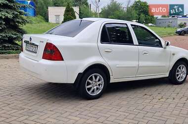 Хэтчбек Geely MR 2009 в 