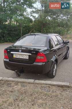 Хэтчбек Geely MR 2009 в 