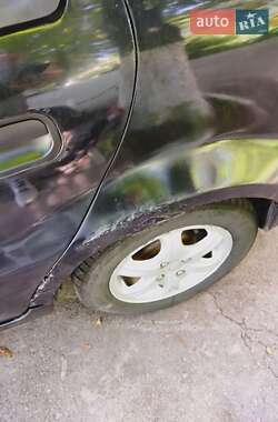 Хэтчбек Geely MR 2008 в 