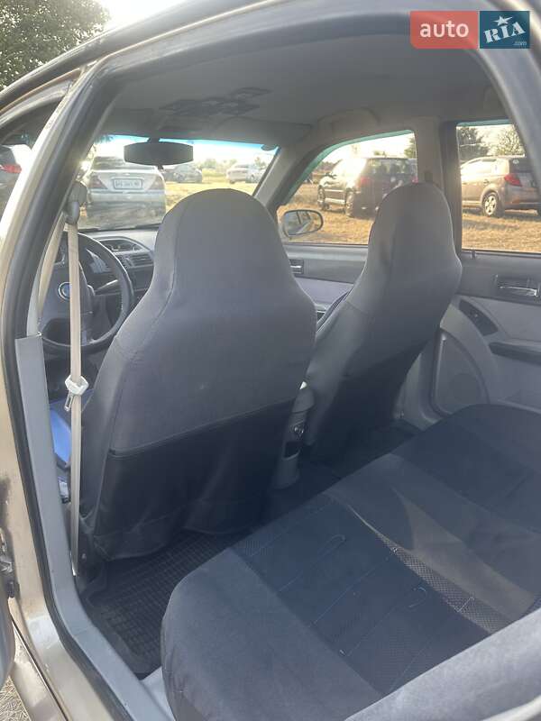 Хетчбек Geely MR 2007 в Кам'янському