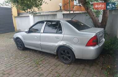 Хэтчбек Geely MR 2007 в 