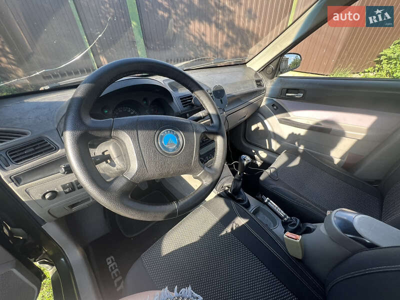 Хэтчбек Geely MR 2008 в Киеве