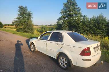 Хэтчбек Geely MR 2008 в 