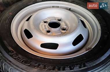 Седан Geely MR 2013 в 