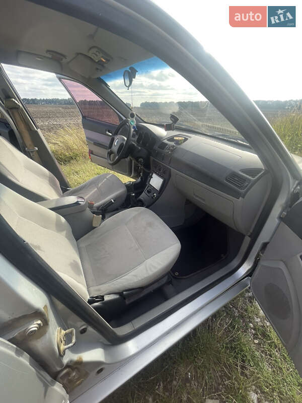 Хэтчбек Geely MR 2007 в Василькове