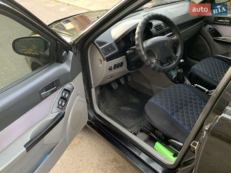 Хетчбек Geely MR 2008 в Львові