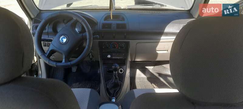 Хэтчбек Geely MR 2008 в Дубно