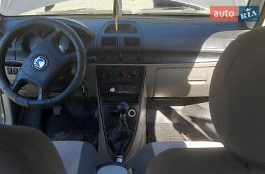 Хетчбек Geely MR 2008 в 