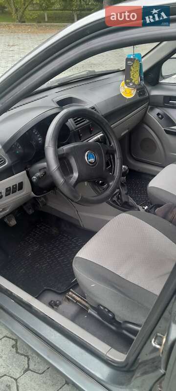 Хэтчбек Geely MR 2008 в Радивилове фото 9 Хэтчбек Geely MR 2008 в Радивилове