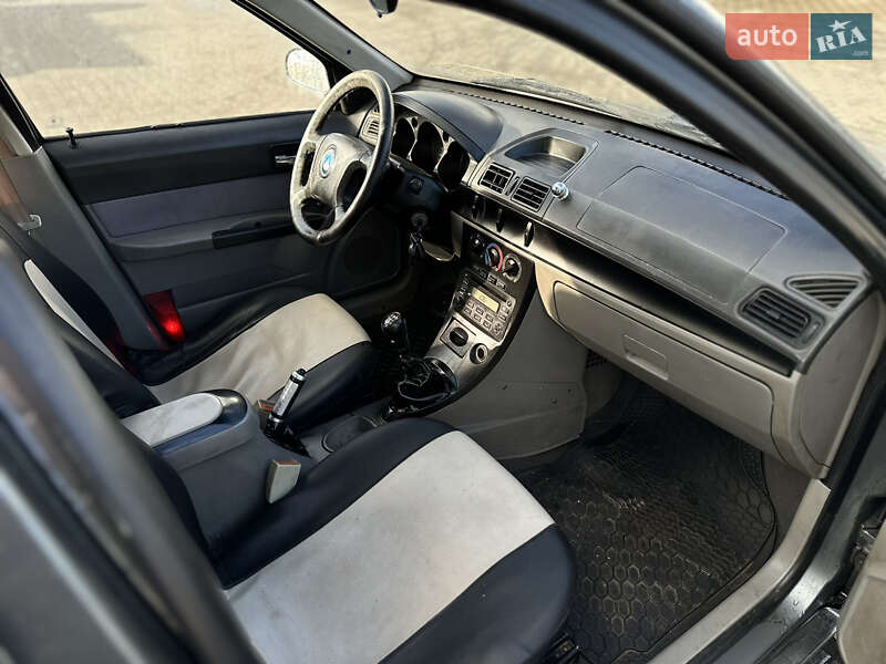 Хэтчбек Geely MR 2008 в Шептицькому