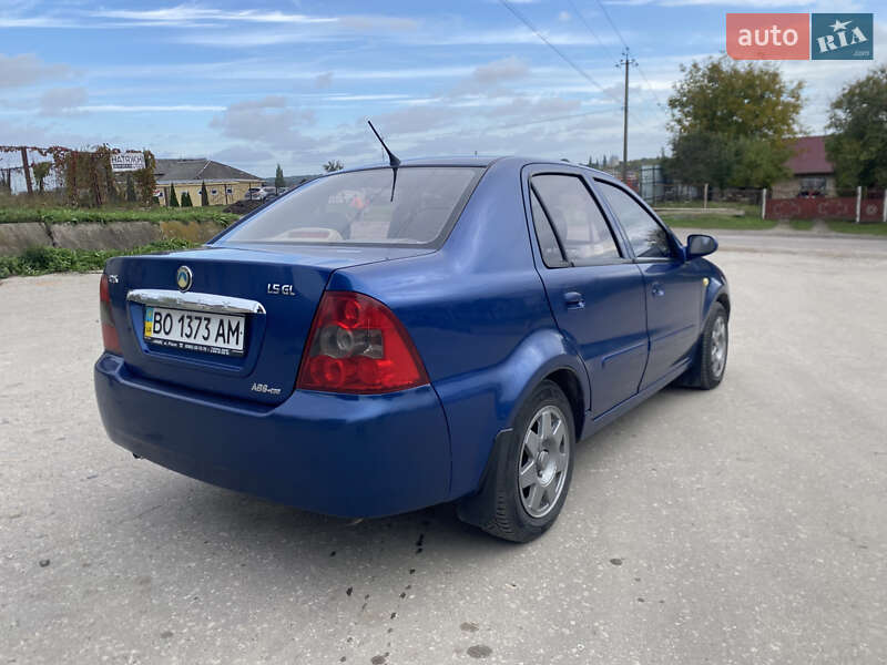 Хэтчбек Geely MR 2008 в Шумске