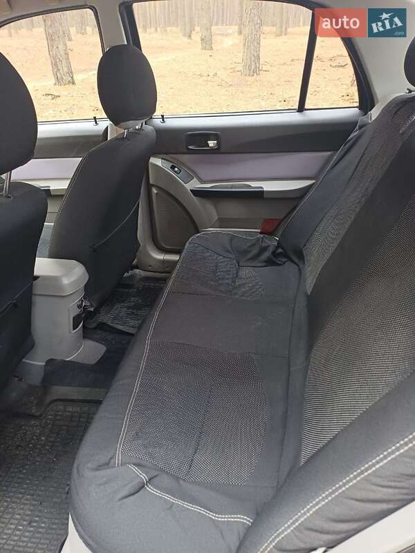 Хетчбек Geely MR 2008 в Гадячі фото 7 Хетчбек Geely MR 2008 в Гадячі