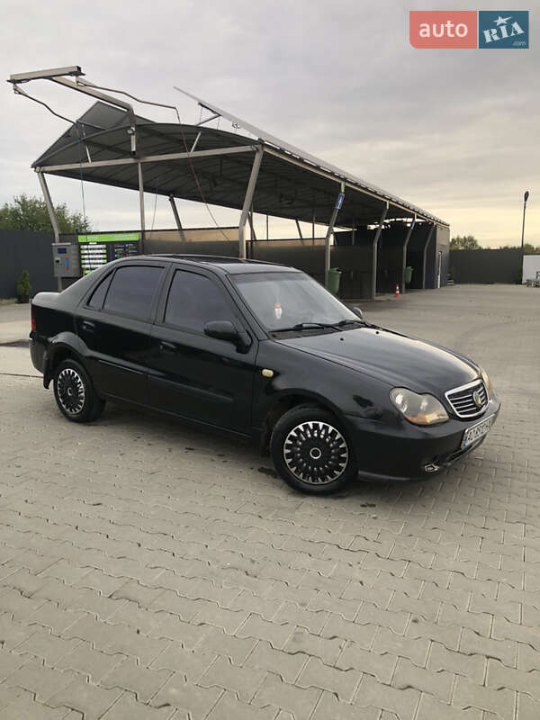Хэтчбек Geely MR 2008 в Виноградове