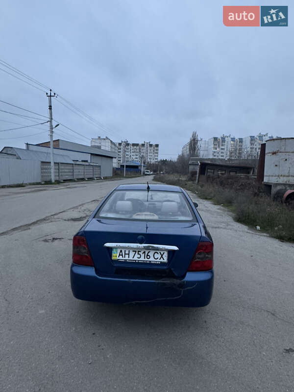 Хэтчбек Geely MR 2008 в Крюковщине