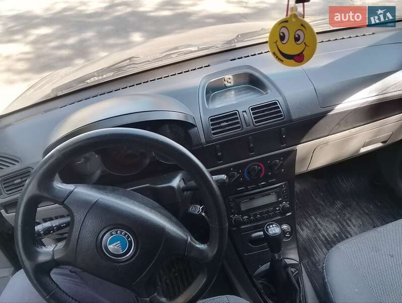 Хэтчбек Geely MR 2008 в Каменец-Подольском фото Хэтчбек Geely MR 2008 в Каменец-Подольском