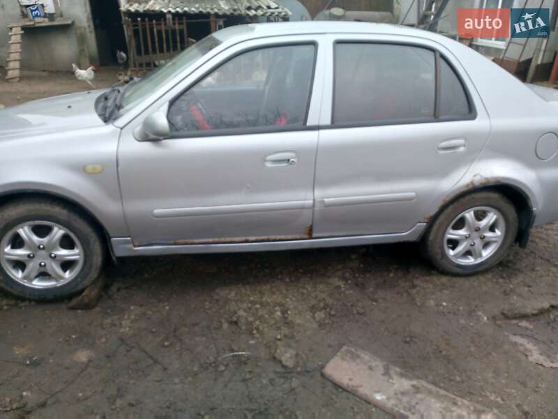 Хэтчбек Geely MR 2007 в Запорожье фото 3 Хэтчбек Geely MR 2007 в Запорожье