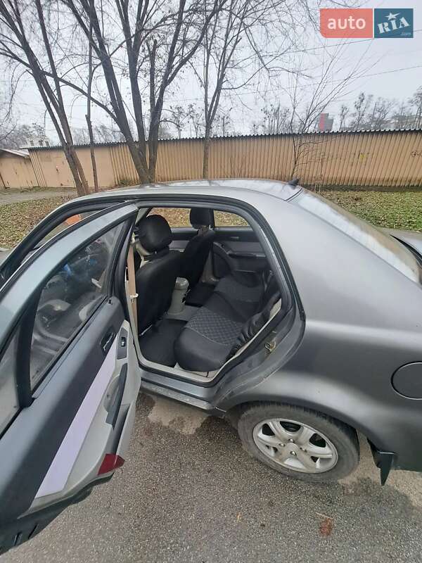 Хэтчбек Geely MR 2008 в Киеве