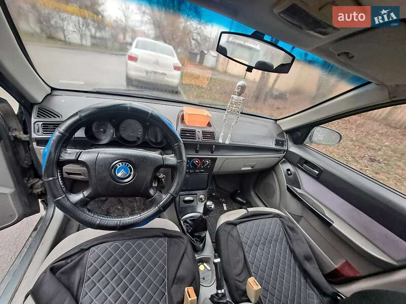 Хэтчбек Geely MR 2008 в Киеве