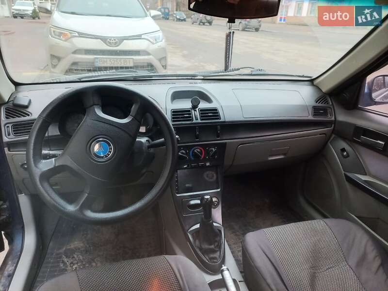 Хетчбек Geely MR 2008 в Ромнах