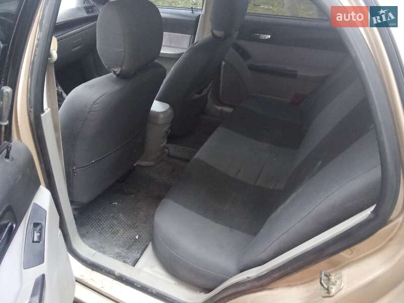 Хетчбек Geely MR 2008 в Бродах