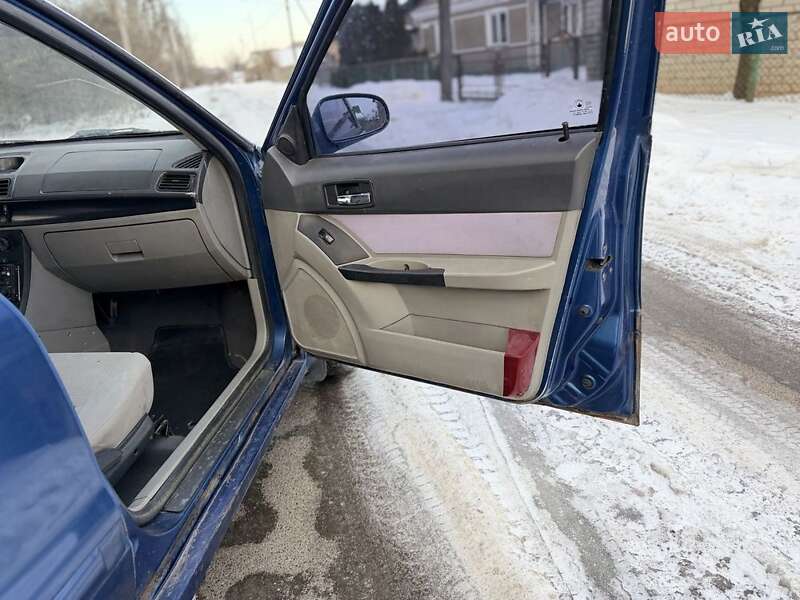 Седан Geely MR 2008 в Луцке